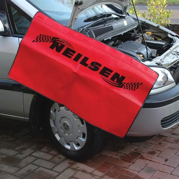 Neilsen Ct1886 Magnetic Wing Nut Cover – Red-Coloured Protective Cap 1