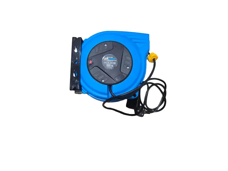 Us Pro 2309 — 15-Meter Wall-Mounted 240V Extension Cable Reel 1