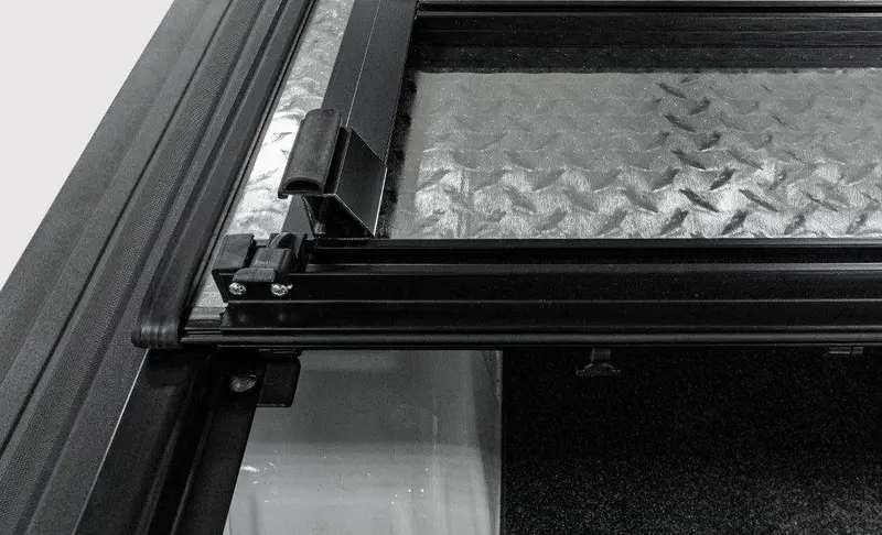 Lomax Professional Series Diamond-Plate Split-Rail Tonneau Cover 1