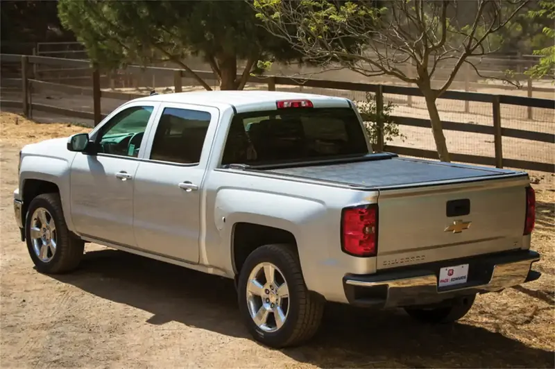 Pace Edwards Switchblade Retractable Tonneau Cover – All-Metal, Black Finish With Integrated Canister 1